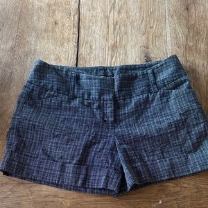 Express design studio size 8 shorts
